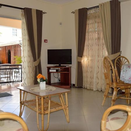 Le Capricorne Villas Grand Baie Exterior foto